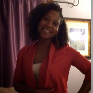 Meet your Posher, Dominique